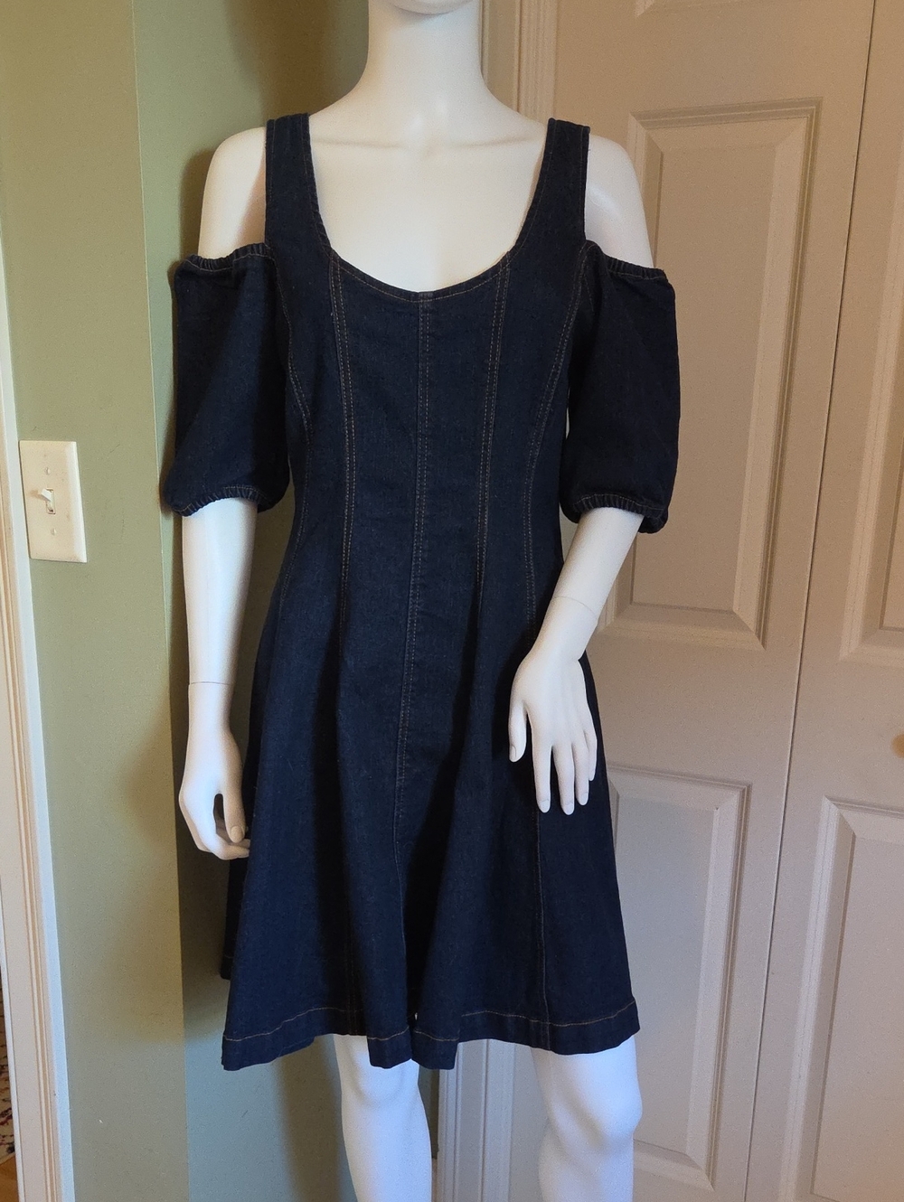 VENUS Dark Blue Cold-Shoulder Denim Dress